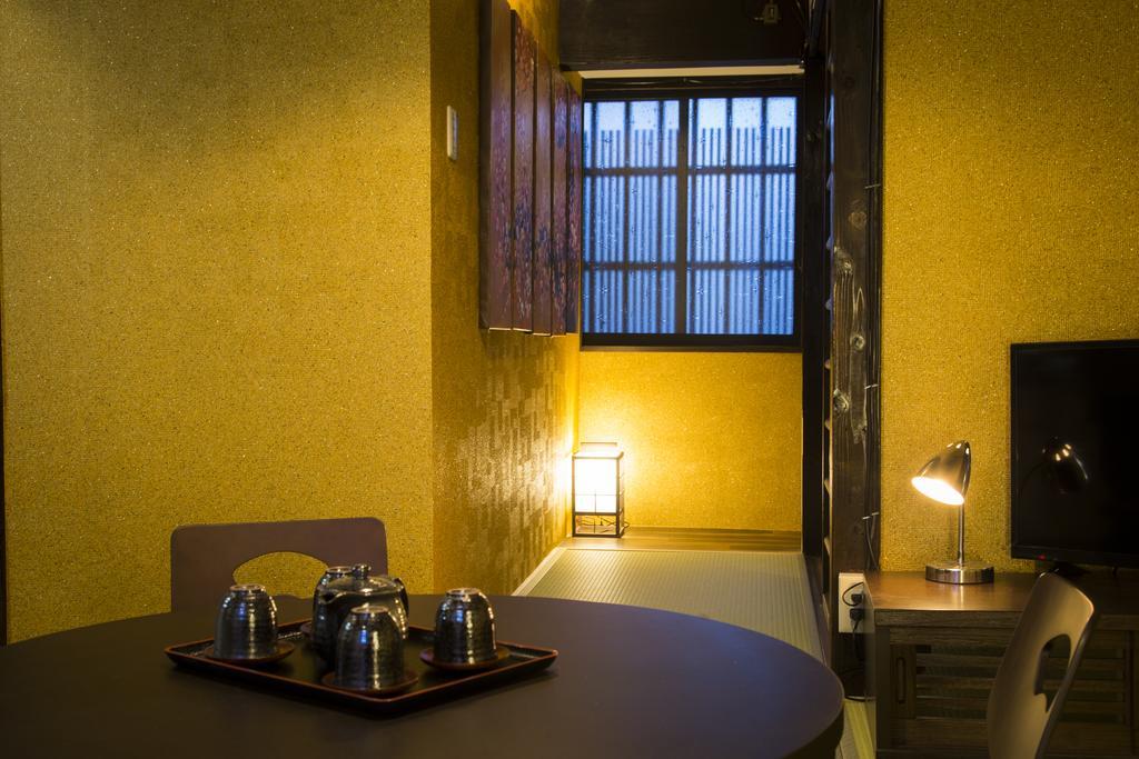 Villa Kamigata Oyado Hachijo Kyōto Esterno foto